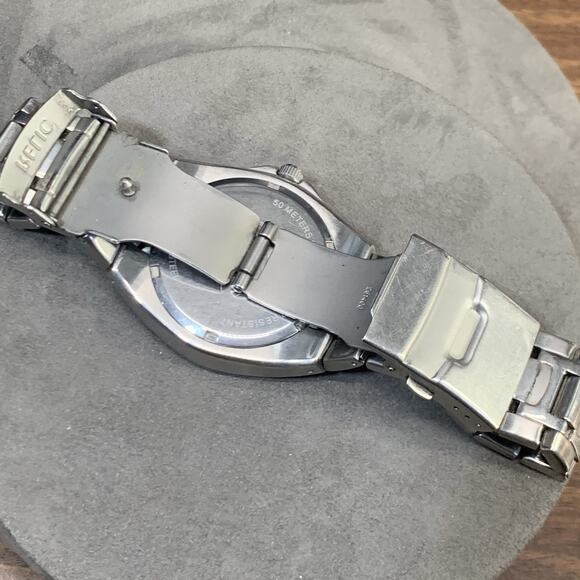 Vintage Relic Wet Multi Function Watch ZR15442 Tachometer 42 mm Case New Battery - Picture 7 of 11